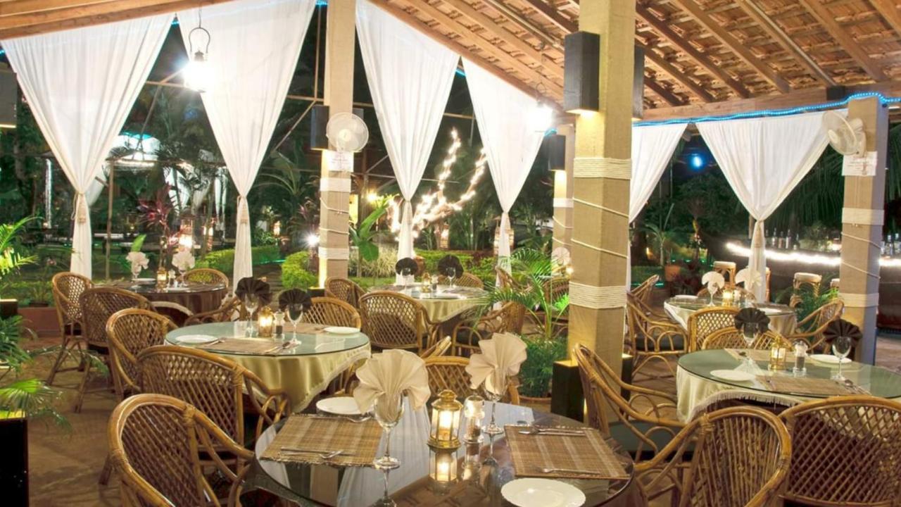 Shivers Oasis Luxury Boutique Resort Candolim Exterior foto